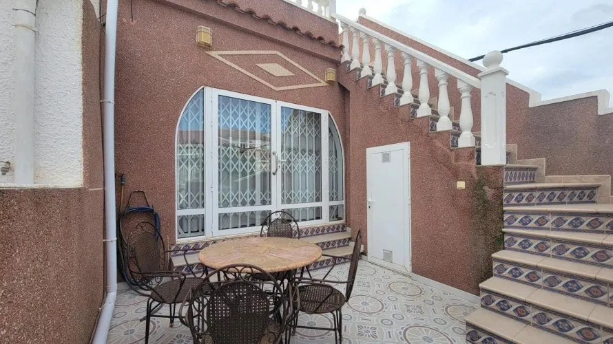1 bedroom house for sale, Torrevieja, Spain No. 2849 № 11