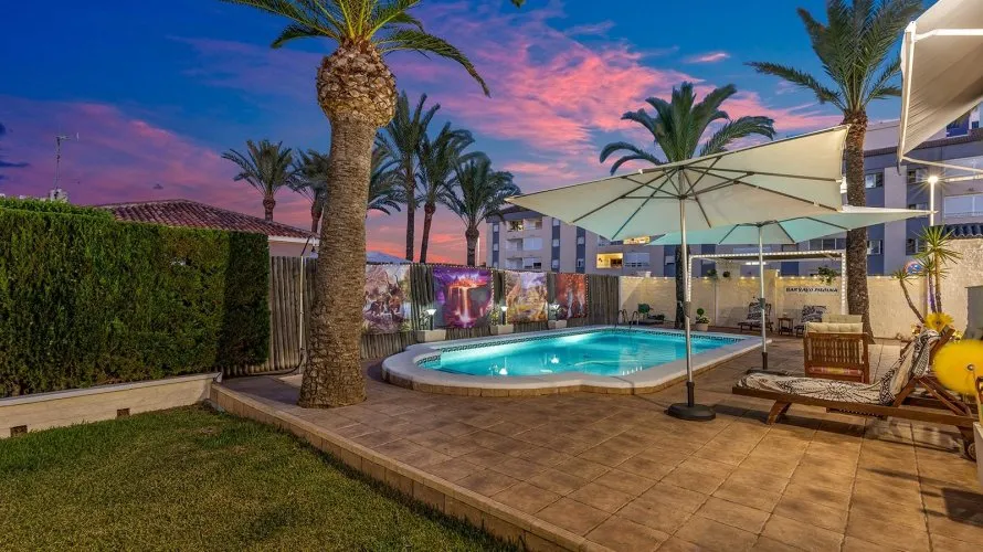 4 bedrooms villa for sale, Torrevieja, Spain No. 873 № 21