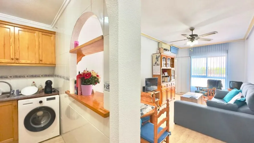 1 bedroom apartment for sale, Torrevieja, Spain No. 2932 № 20