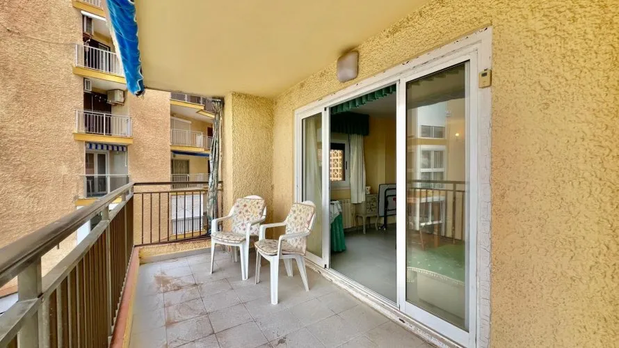 3 bedrooms apartment for sale, Torrevieja, Spain No. 1050 № 18