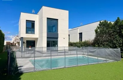 3 bedrooms villa for sale, Betera, Spain No. 1240