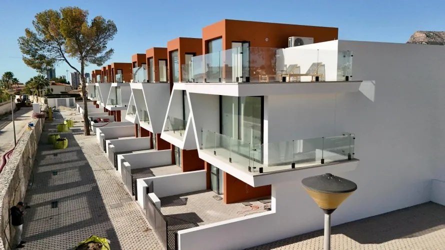 3 bedrooms house for sale, Calpe, Spain No. 504 № 4