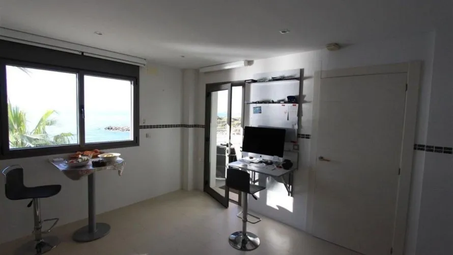 260m² apartment for sale, El Mascarat, Spain No. 970 № 4
