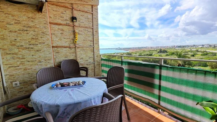 2 bedrooms apartment for sale, Torrevieja, Spain No. 1087