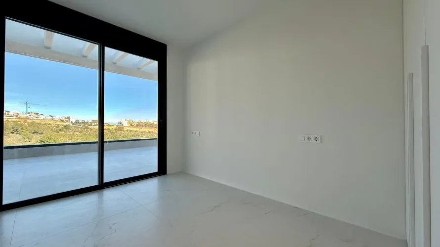2 bedrooms apartment for sale, Finestrat, Spain No. 1035 № 12