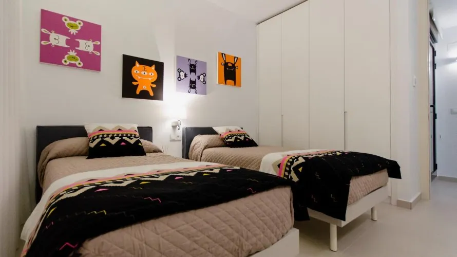 4 bedrooms villa for sale, Campoamor, Spain No. 639 № 9