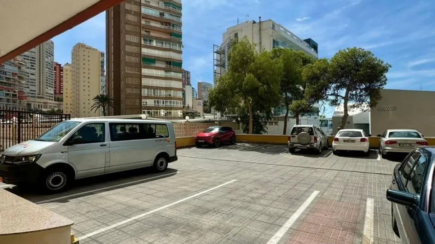 2 bedrooms apartment for sale, Benidorm, Spain No. 880 № 10