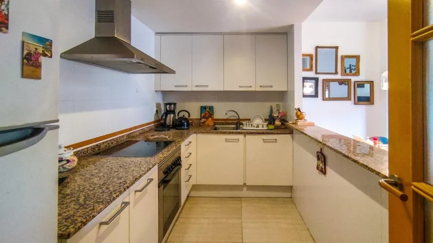 2 bedrooms apartment for sale, Villajoyosa, Spain No. 1102 № 15