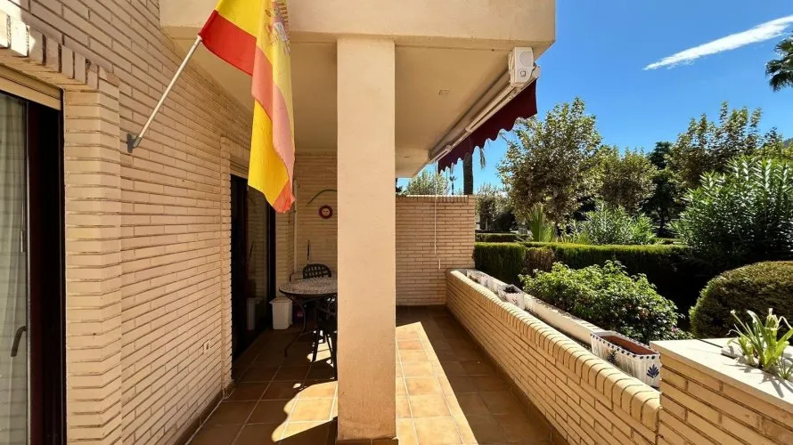 80m² apartment for sale, Albir, Spain No. 638