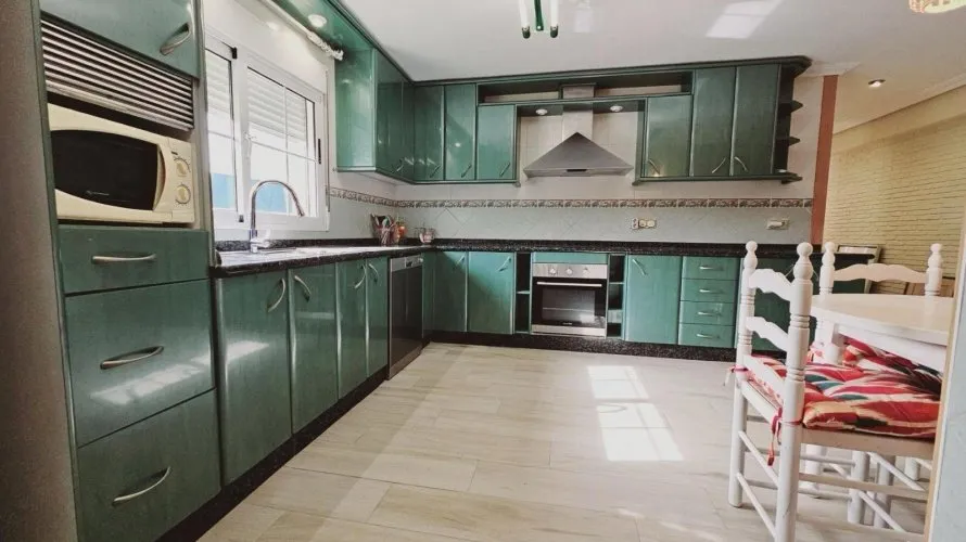 5 bedrooms villa for sale, Torrevieja, Spain No. 750 № 17