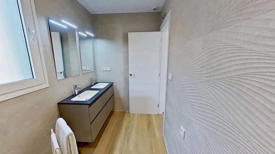 2 bedrooms apartment for sale, Benidorm, Spain No. 111
