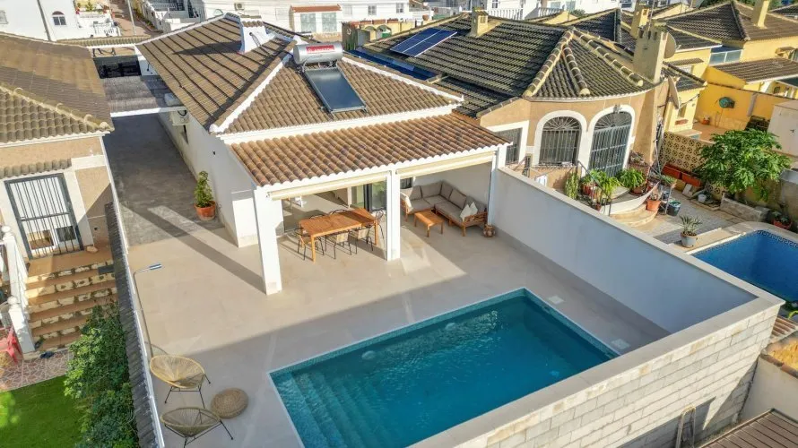 102m² villa for sale, Torrevieja, Spain No. 1551 № 6