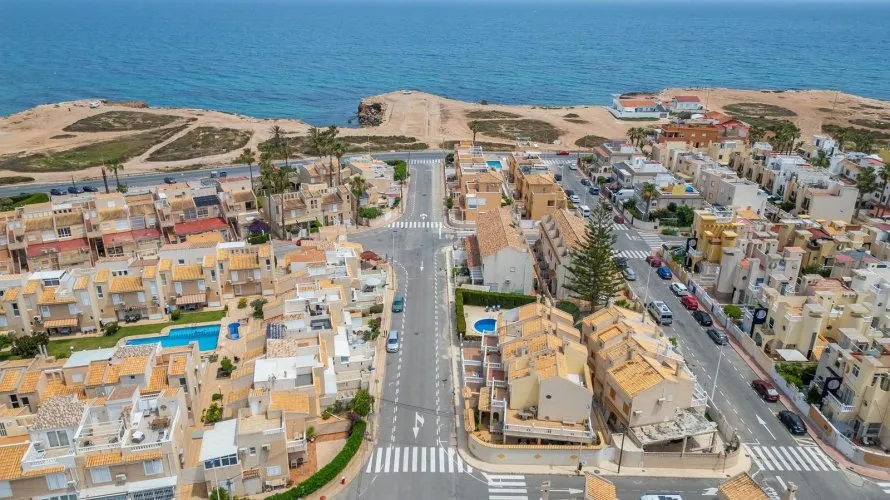 244m² house for sale, Torrevieja, Spain No. 1566