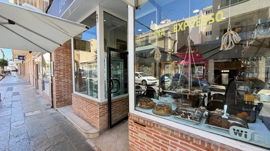 150m² commercial property for sale, Torrevieja, Spain No. 2960 № 28