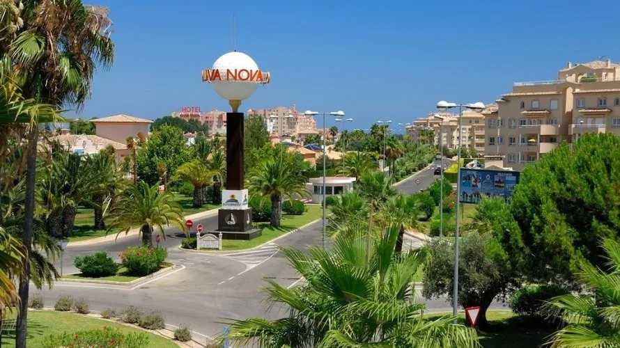5 bedrooms apartment for sale, Oliva, Spain No. 325 № 13