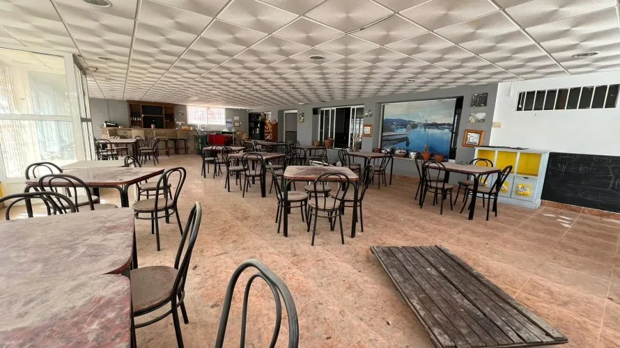 300m² commercial property for sale, Torrevieja, Spain No. 2714 № 9