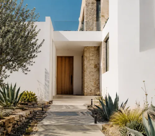 Over 1,400 properties for sale in Spain are listed on the site. Pick yours for steady rental income № 3