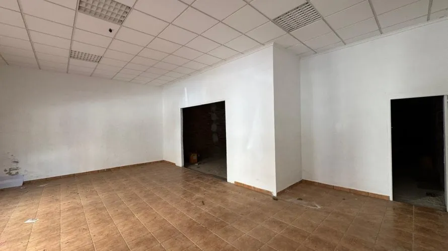 261m² commercial property for sale, Torrevieja, Spain No. 2746 № 11