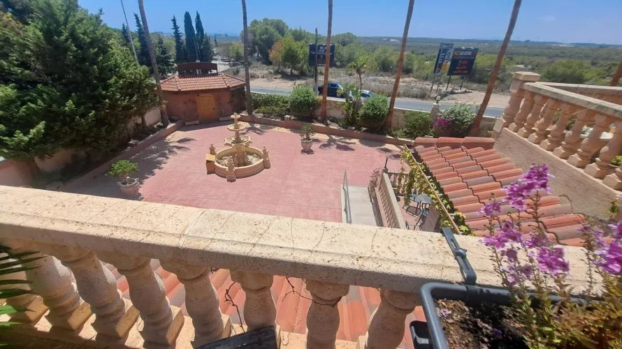 871m² commercial property for sale, La Zenia, Spain No. 96 № 13