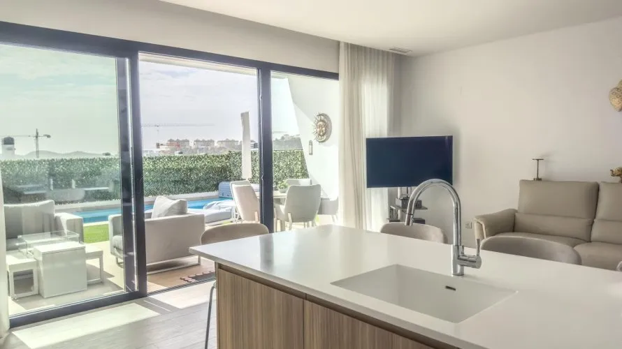 3 bedrooms apartment for sale, Calpe, Spain No. 662 № 7
