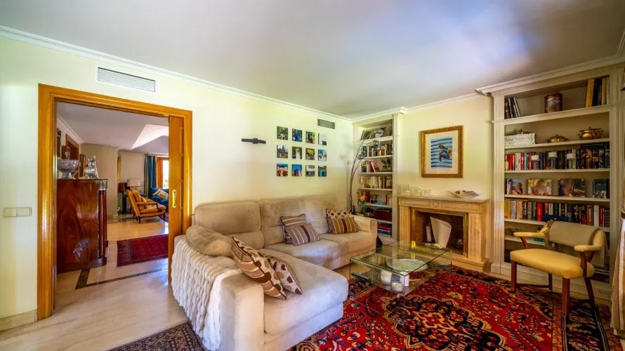 6 bedrooms apartment for sale, Pozuelo de Alarcon, Spain No. 1514 № 11