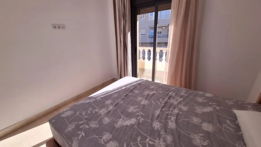 3 bedrooms house for sale, Torrevieja, Spain No. 997 № 18