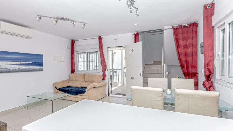 143m² villa for sale, San Fulgencio, Spain No. 1122 № 13