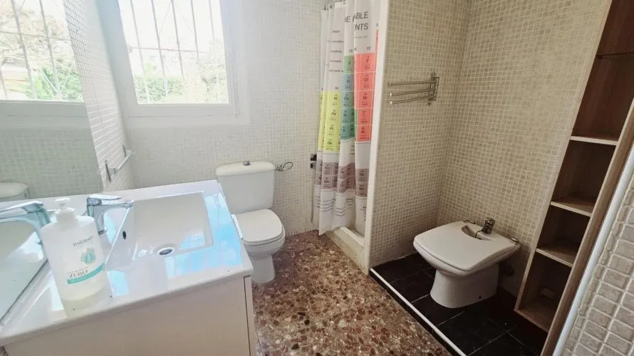 4 bedrooms apartment for sale, Torrevieja, Spain No. 1151 № 15