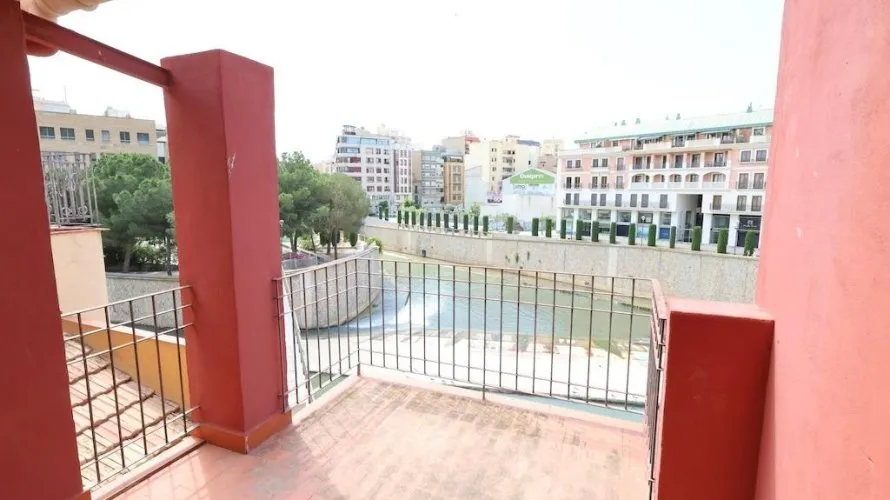 5 bedrooms commercial property for sale, Orihuela, Spain No. 1437 № 1