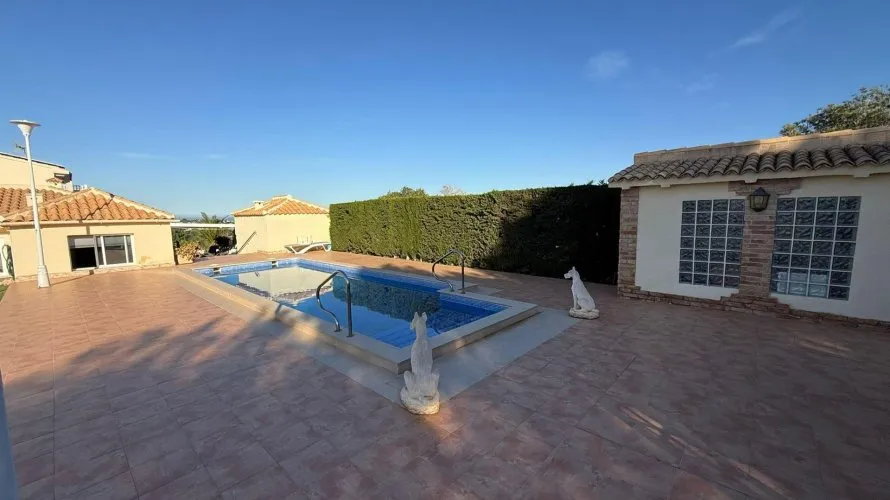 4 bedrooms villa for sale, Villamartin, Spain No. 1155 № 28