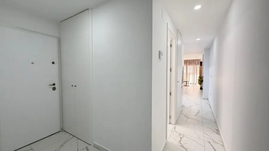 2 bedrooms apartment for sale, Torrevieja, Spain No. 1055 № 24
