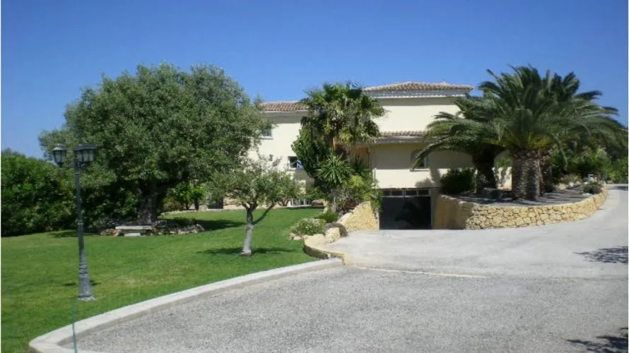 5 bedrooms villa for sale, L'Alfàs del Pi, Spain No. 493 № 6