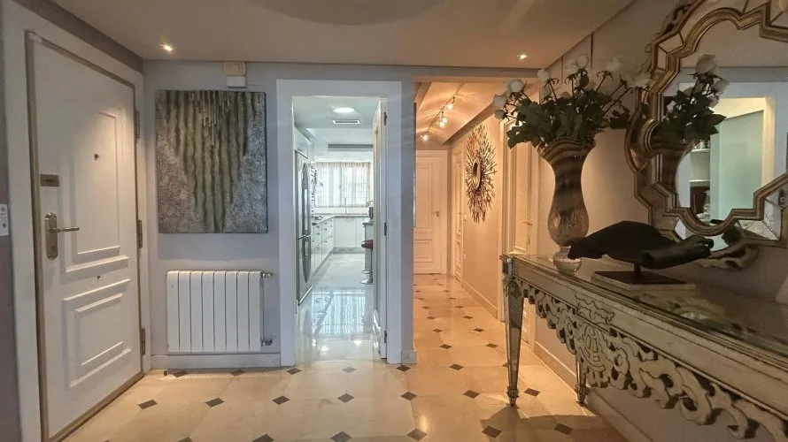 3 bedrooms apartment for sale, Benidorm, Spain No. 726 № 1