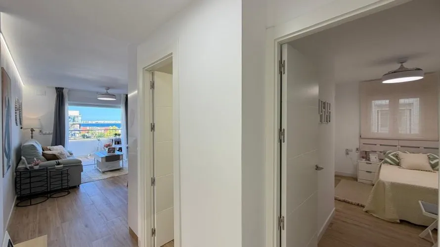 3 bedrooms apartment for sale, Torrevieja, Spain No. 236 № 3