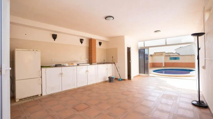 4 bedrooms villa for sale, Alicante, Spain No. 869 № 10