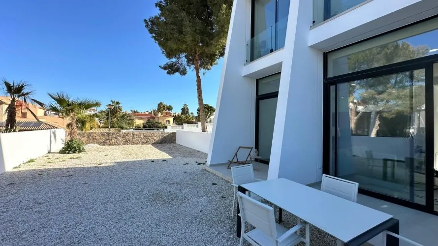 3 bedrooms house for sale, Calpe, Spain No. 504 № 8