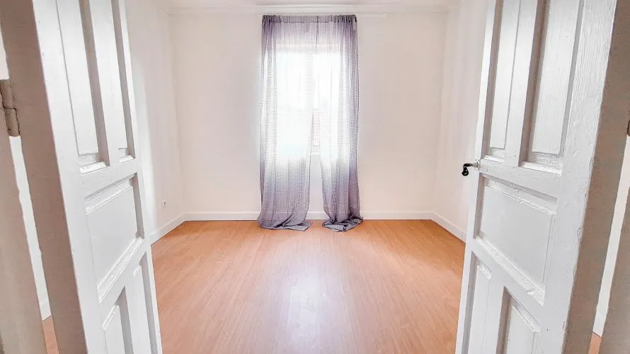 1 bedroom apartment for sale, Oviedo, Spain No. 2760 № 18