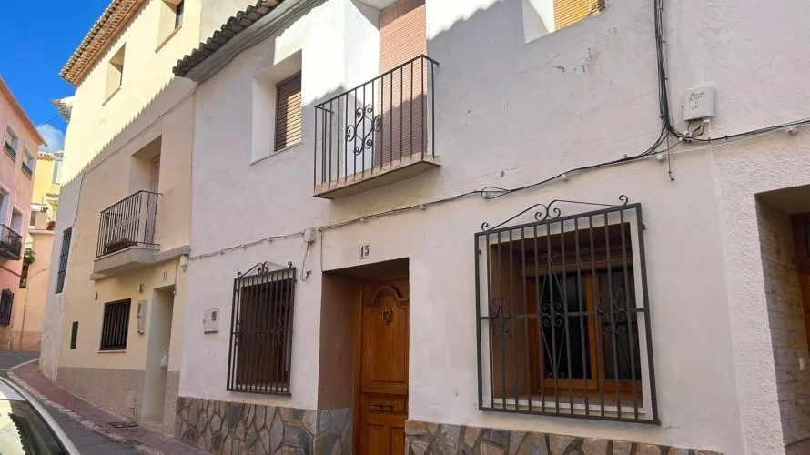 3 bedrooms house for sale, Polop, Spain No. 1001