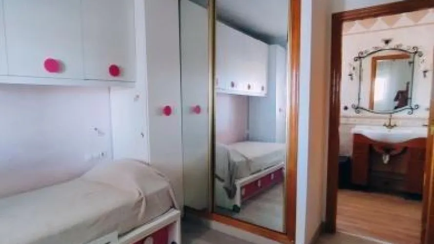 283m² apartment for sale, Torrevieja, Spain No. 649 № 5