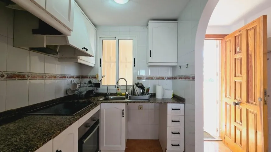 1 bedroom apartment for sale, Nueva Torrevieja, Spain No. 2938 № 11