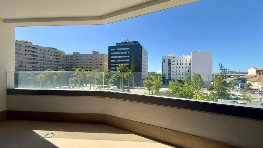 3 bedrooms apartment for sale, Alicante, Spain No. 1193 № 1