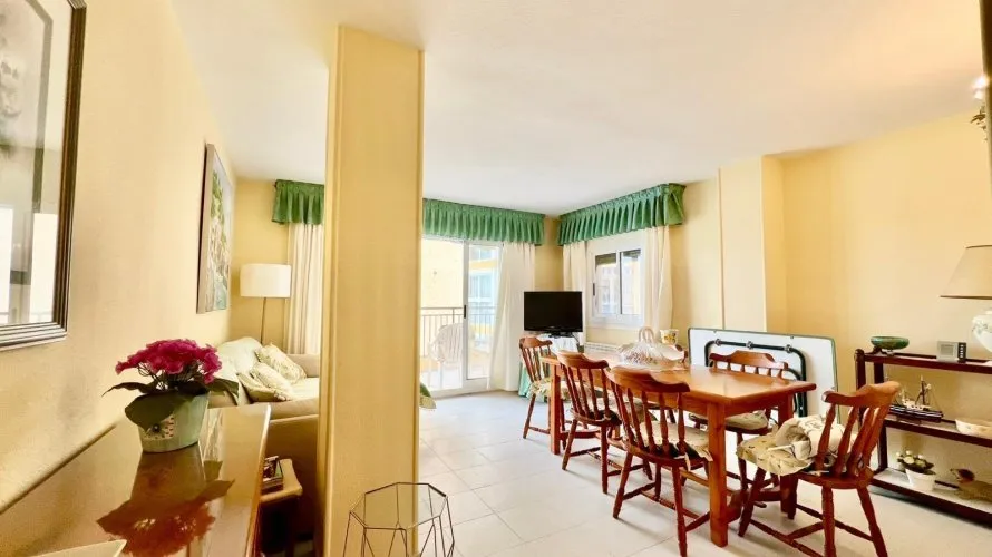 3 bedrooms apartment for sale, Torrevieja, Spain No. 1050 № 6