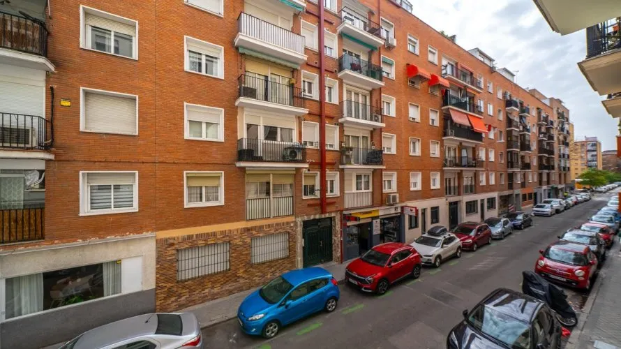 2 bedrooms apartment for sale, Madrid, Spain No. 1145 № 17