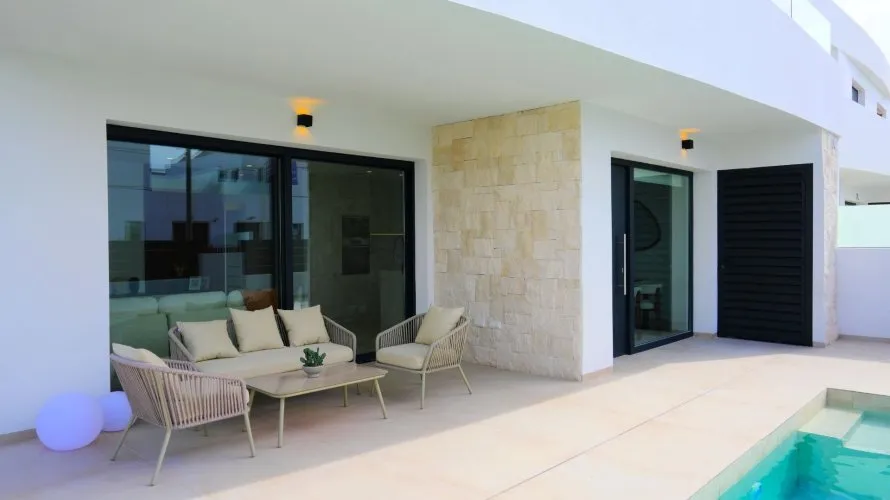 3 bedrooms villa for sale, Dolores, Spain No. 151 № 9