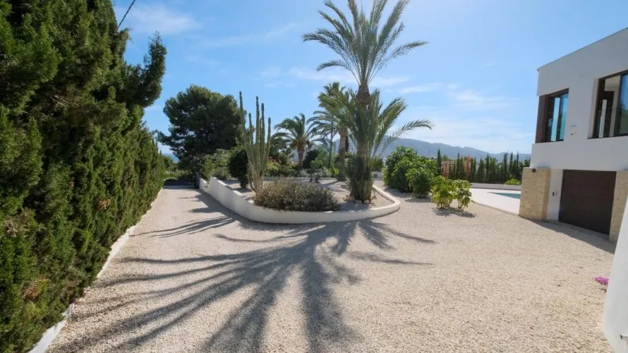4 bedrooms villa for sale, Altea, Spain No. 509 № 19