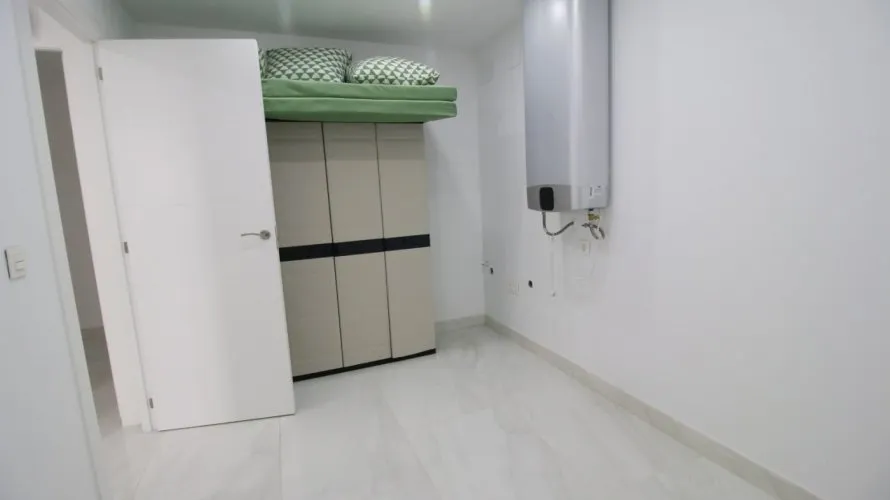 4 bedrooms apartment for sale, La Torre, Spain No. 332 № 23
