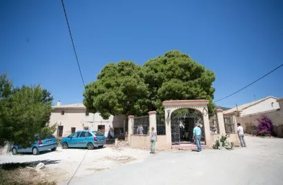 Retail store for sale, Pinoso, Spain No. 1368