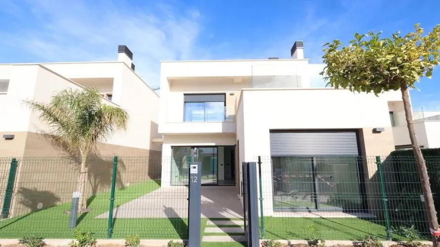 3 bedrooms apartment for sale, Los Alcazares, Spain No. 686 № 22