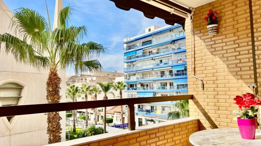 3 bedrooms apartment for sale, Torrevieja, Spain No. 162 № 20
