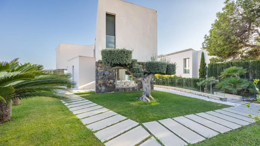 3 bedrooms villa for sale, Finestrat, Spain No. 799 № 18